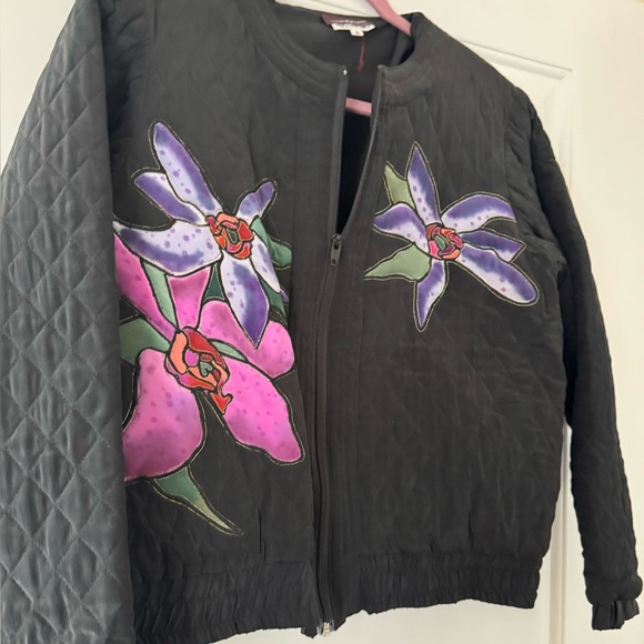 Silk Scapes Jackets & Blazers - BOGO 🔥🌞Vintage Silk Scapes Floral Embroidered Black Jacket w/Scarf